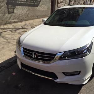 Meet your Posher, Manuel